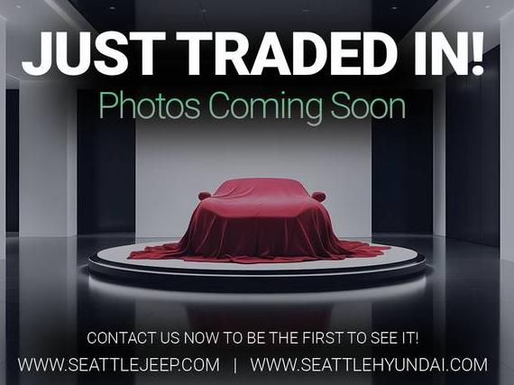 JEEP GRAND CHEROKEE 2011 1J4RR4GG6BC596198 image